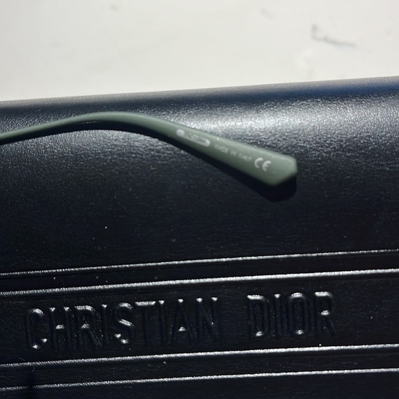 DIOR Matte Army Green. Oversized Sunglasses with black lenses. RARE - Picture 5 of 9